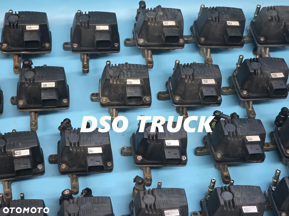 DOZOWNIK WTRYSKIWACZ ADBLUE A0001405339 MERCEDES ACTORS MP4 - 7