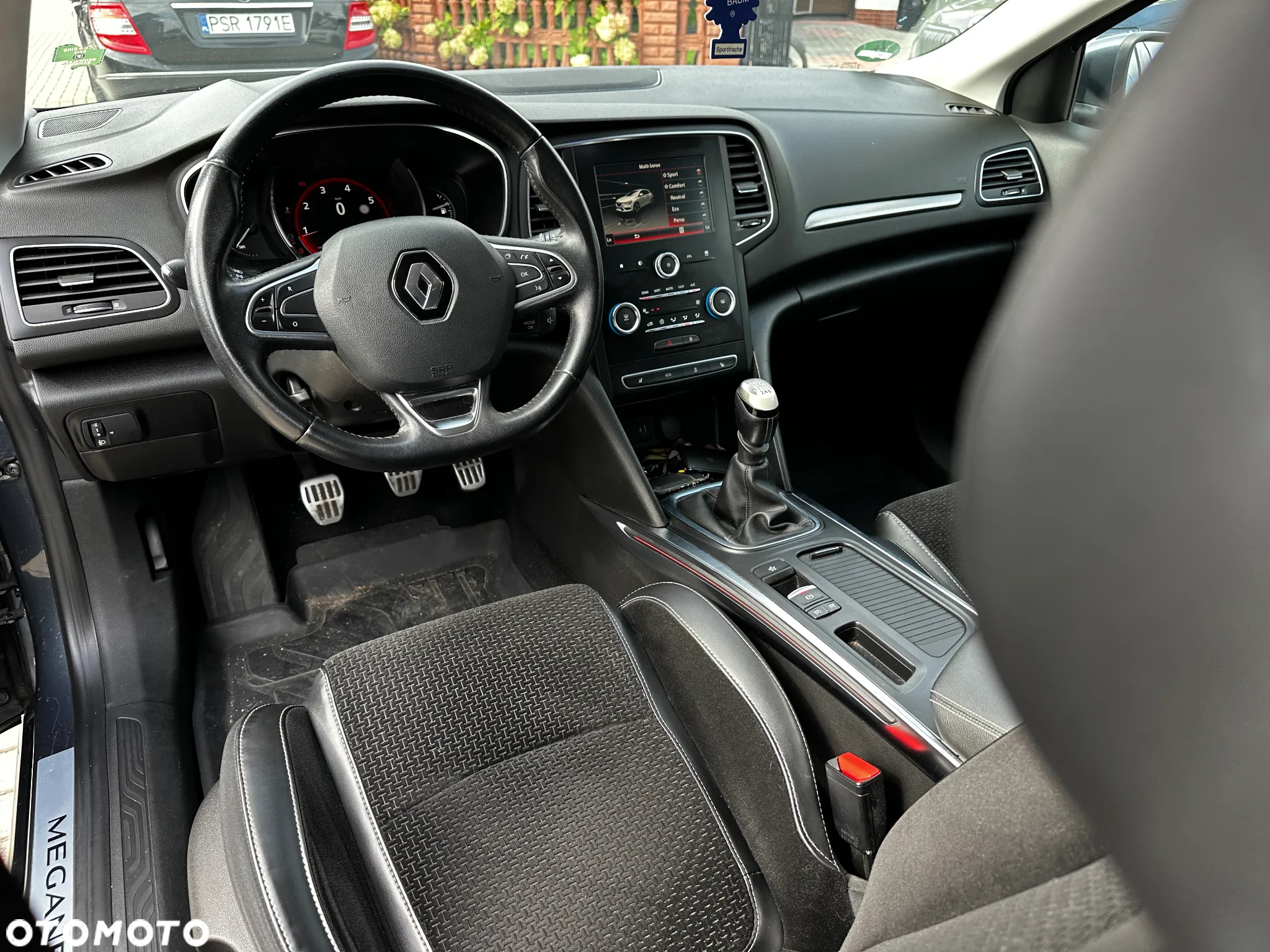 Renault Megane - 7