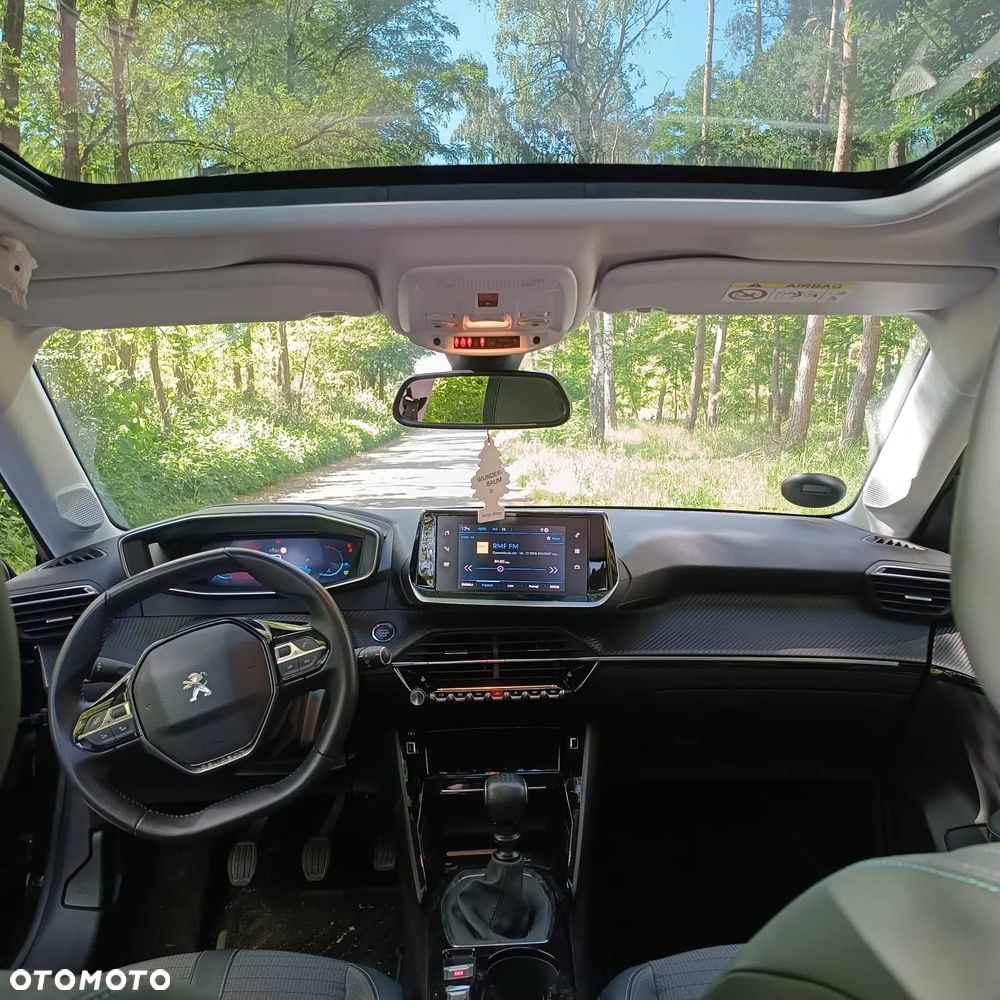 Peugeot 208 PureTech 100 Allure - 9