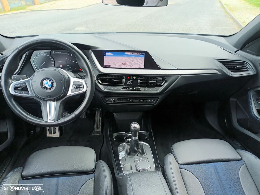 BMW 116 d Pack 50 anos M - 5