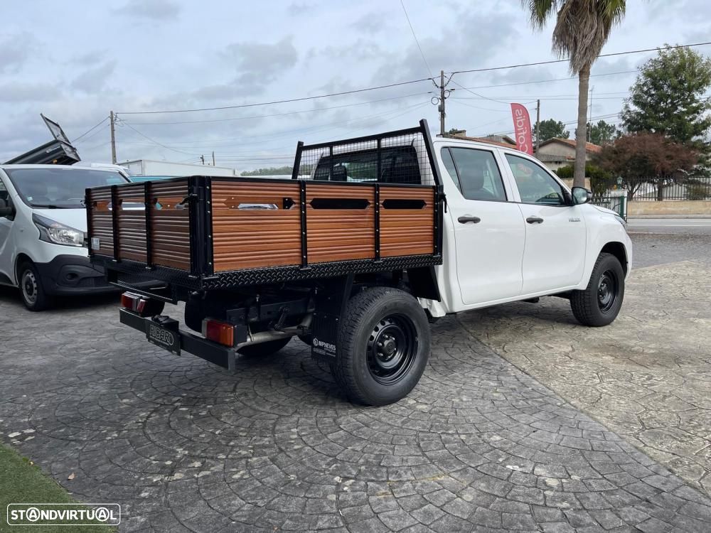 Toyota Hilux HILUX 2.4D 4WD (150CV) - 7
