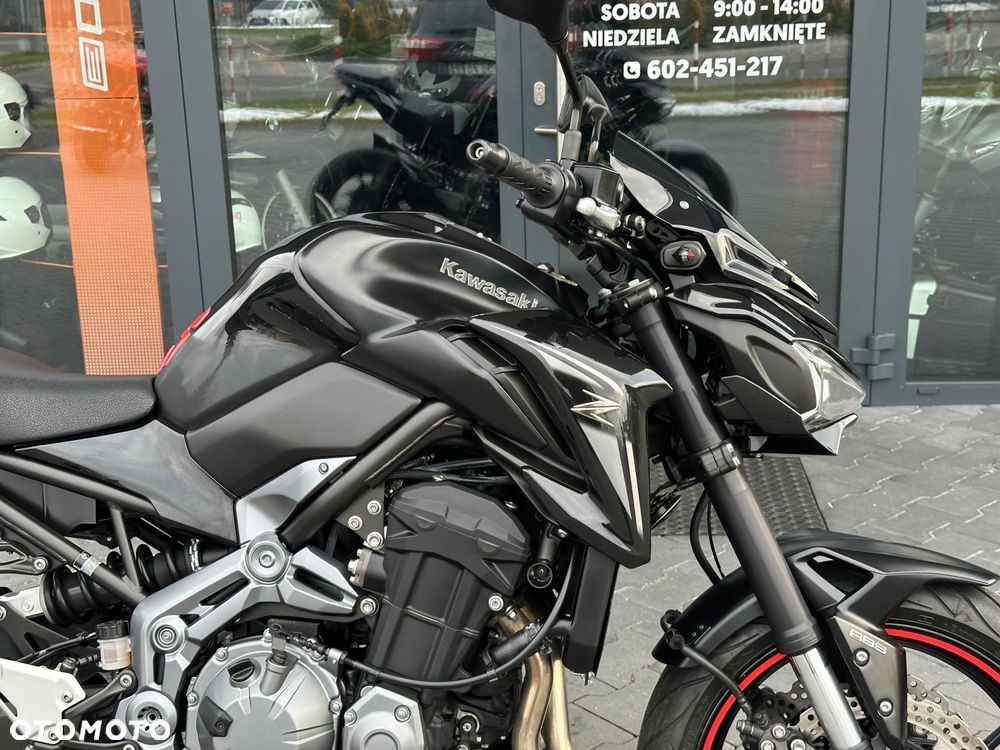 Kawasaki Z - 9