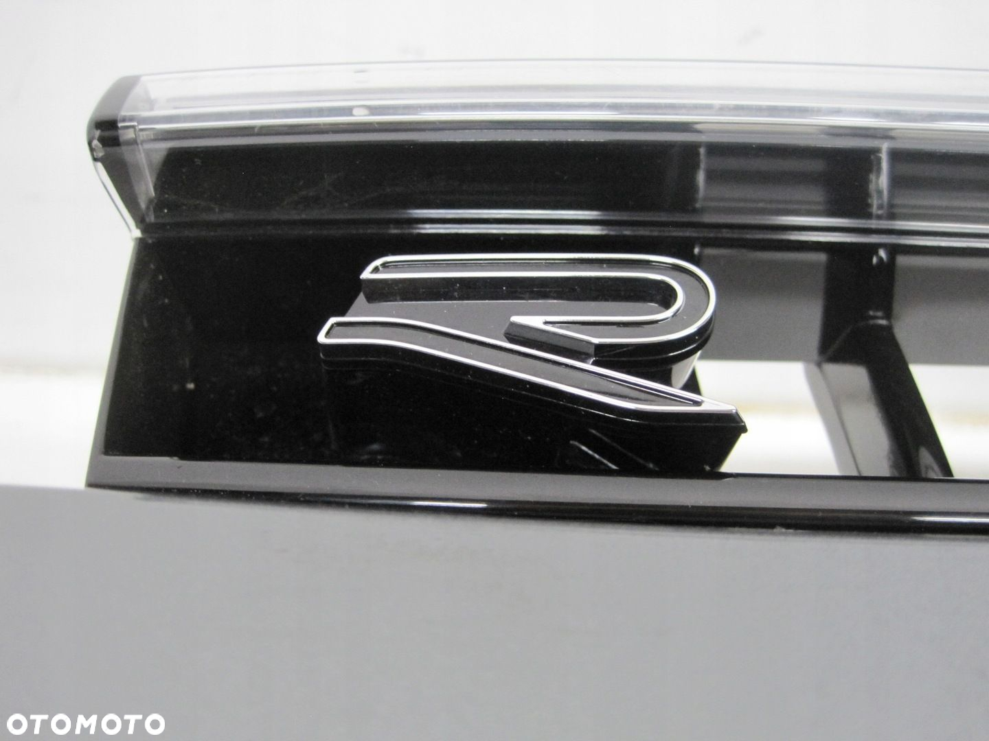 Zderzak VW PASSAT B9 3J0 R-LINE LED POD 6 PDC POD RADAR PRZEDNI PRZÓD - 13