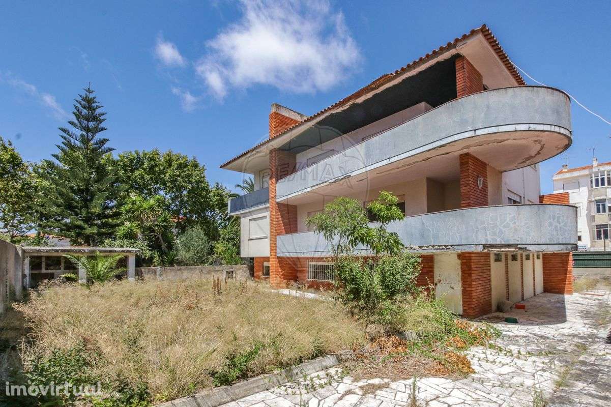 Moradia T13 para venda - Grande imagem: 2/48