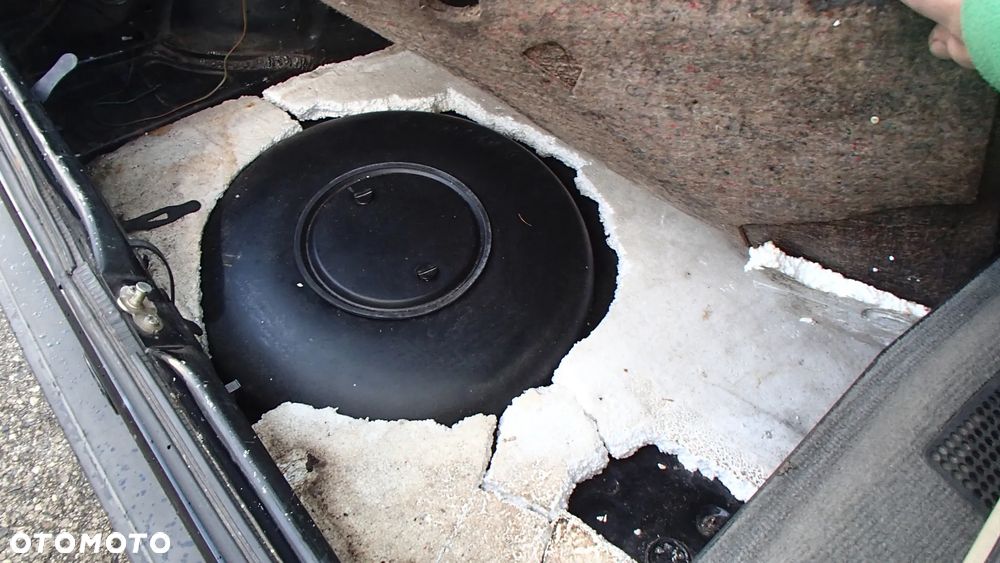 Volkswagen Golf 1.3 - 40