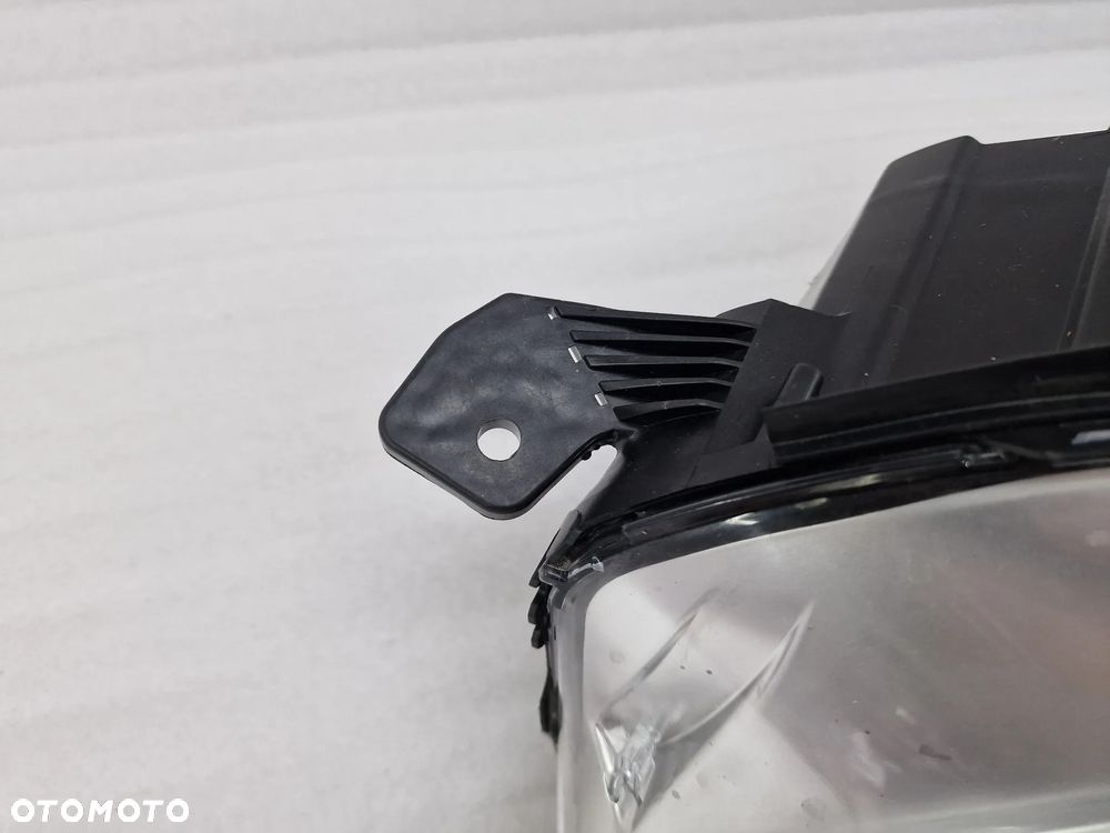 PEUGEOT EXPERT III 3 16- LEWA LAMPA PRZEDNIA PRZÓD , NR 9808572880-00 , NR AUKCJI LA638 - 6