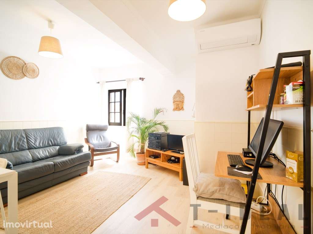Apartamento T1 Praia da Areia Branca - Grande imagem: 2/25