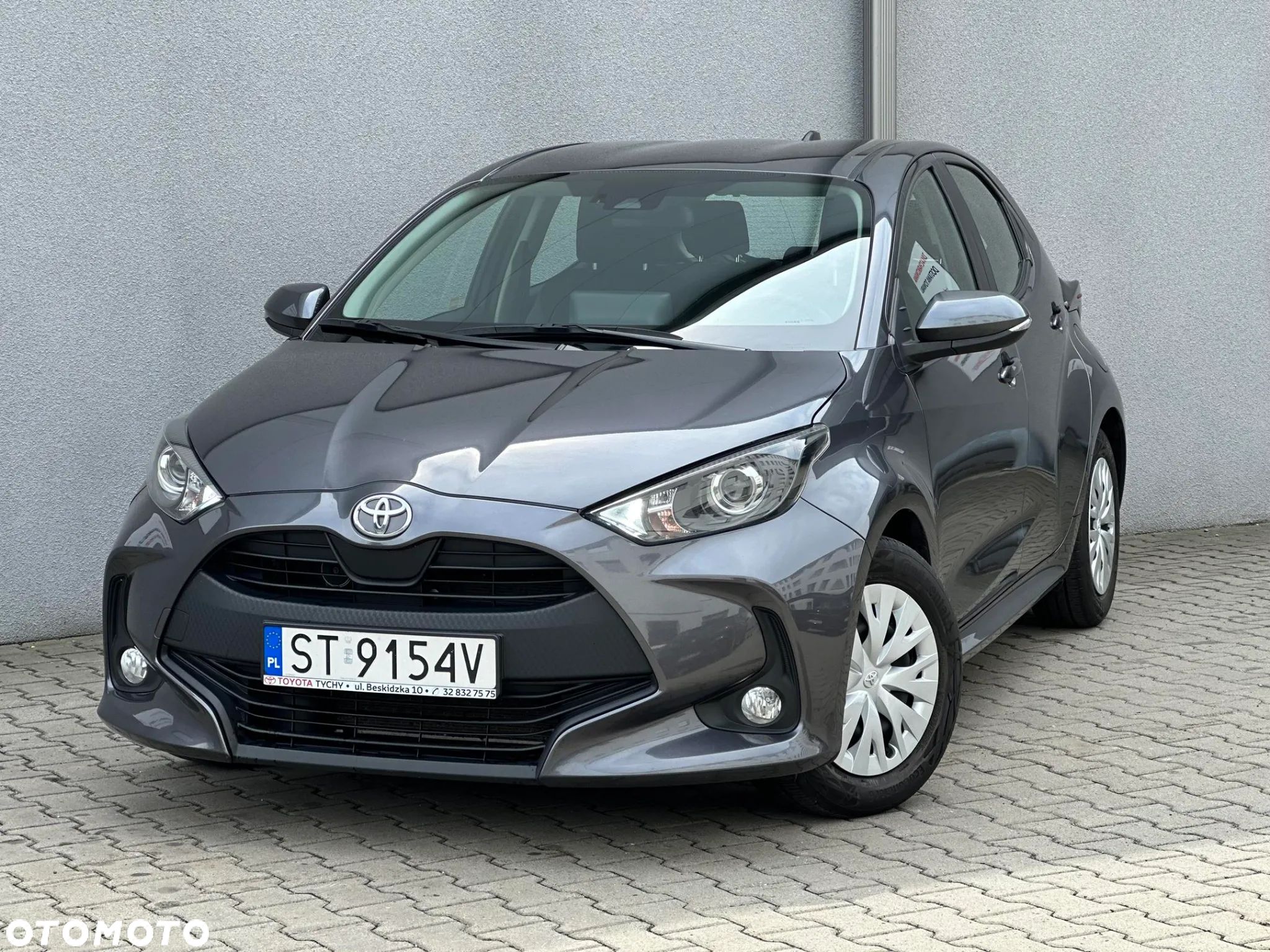 Toyota Yaris 1.5 Comfort - 1