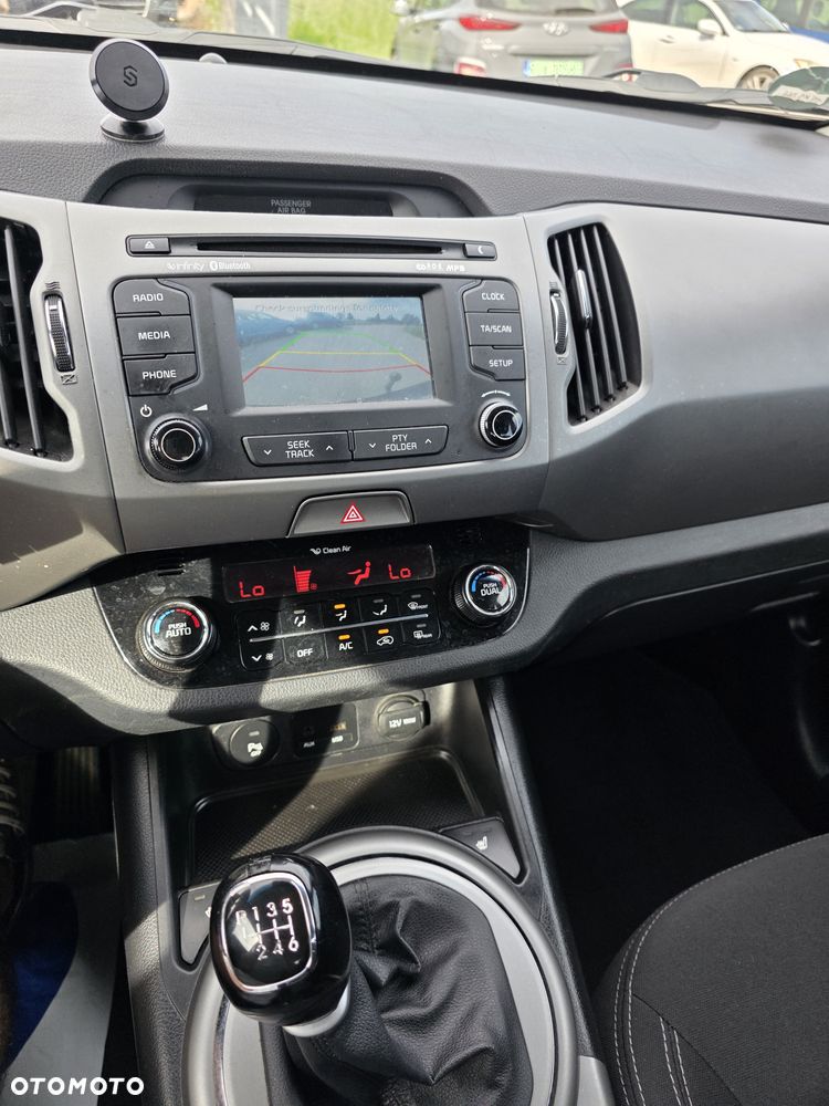 Kia Sportage 2.0 CVVT 4WD Fifa World Cup Edition - 16