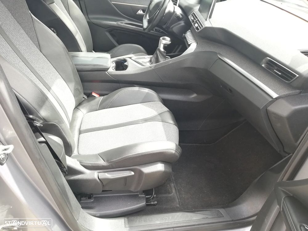 Peugeot 5008 BlueHDI 130 Allure Pack - 8