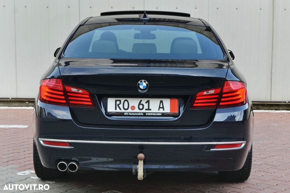 BMW Seria 5 520d Aut. Luxury Line - 17