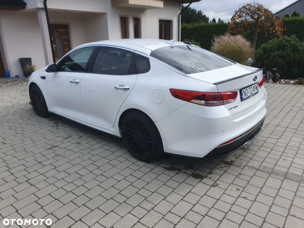 Kia Optima 1.7 CRDI L DCT - 6