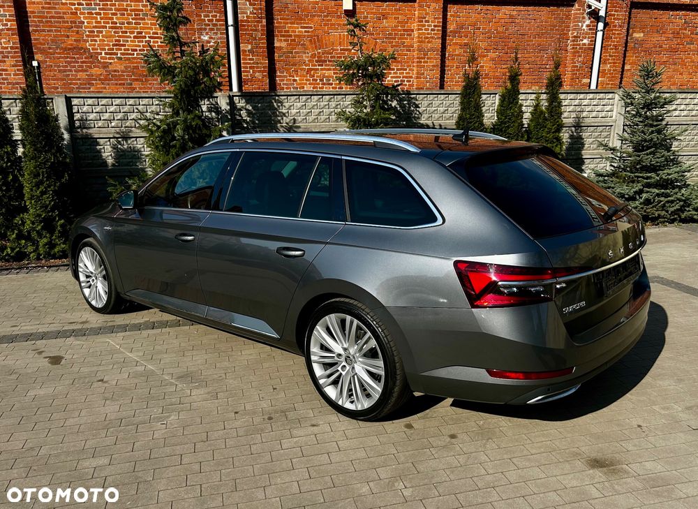 Skoda Superb 2.0 TDI SCR 4x4 L&K DSG - 8