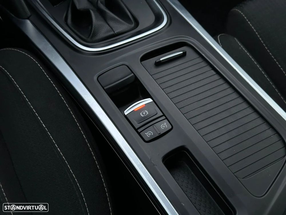 Renault Mégane - 18