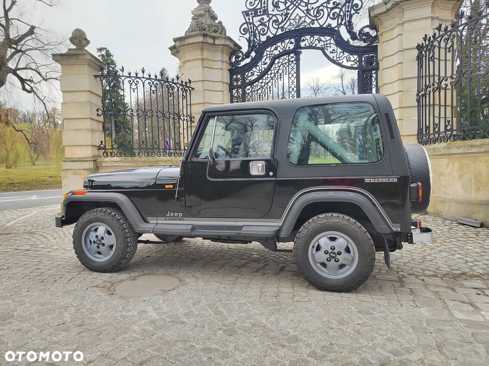 Jeep Wrangler - 3