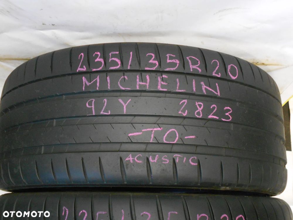 OPONY 235/35R20 MICHELIN PILOT SPORT 4S T0 DOT 2823  / 3222 7MM - 2