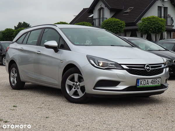 Opel Astra V 1.6 CDTI Essentia S&S