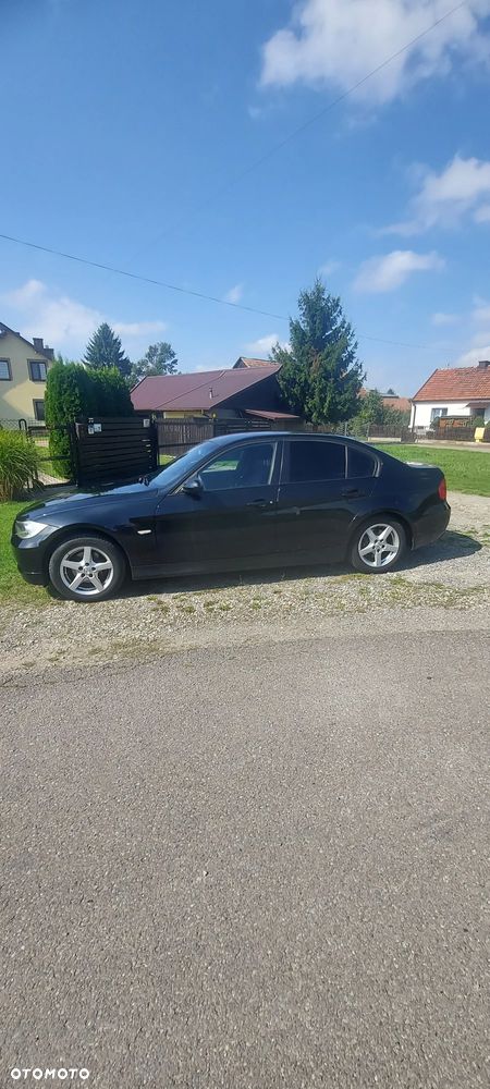 BMW Seria 3 318i - 2