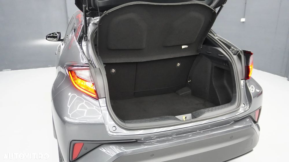 Toyota C-HR Hybrid Business-Edition - 10