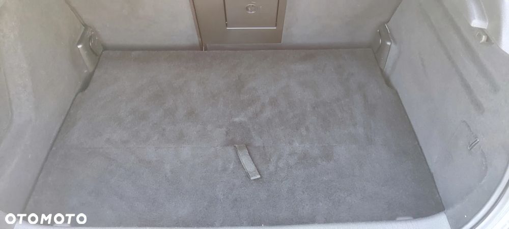 Opel Astra 2.0 CDTI Exklusiv - 21