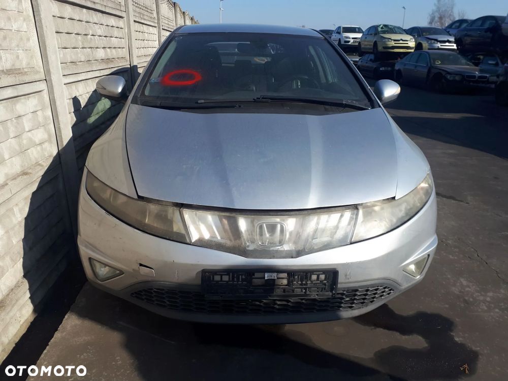 HONDA CIVIC VIII UFO 06-08 2.2 I-CTDI GAŁKA ZMIANY BIEGÓW - 18