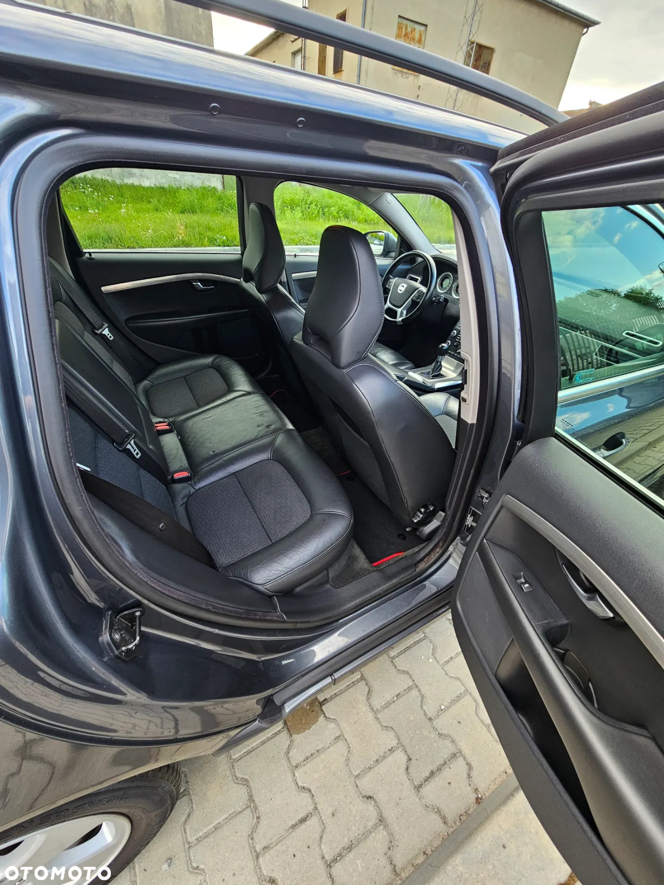 Volvo V70 1.6D DRIVe - 13