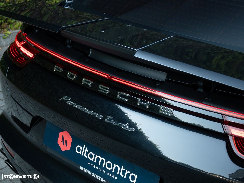 Porsche Panamera Turbo - 15