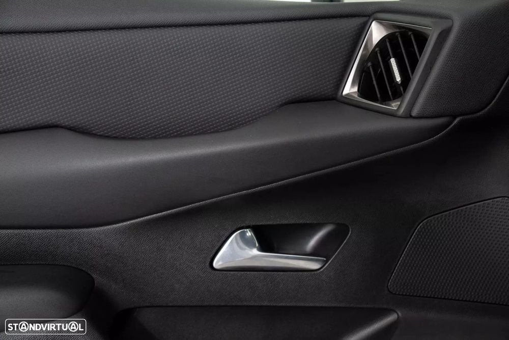 DS DS3 Crossback - 28