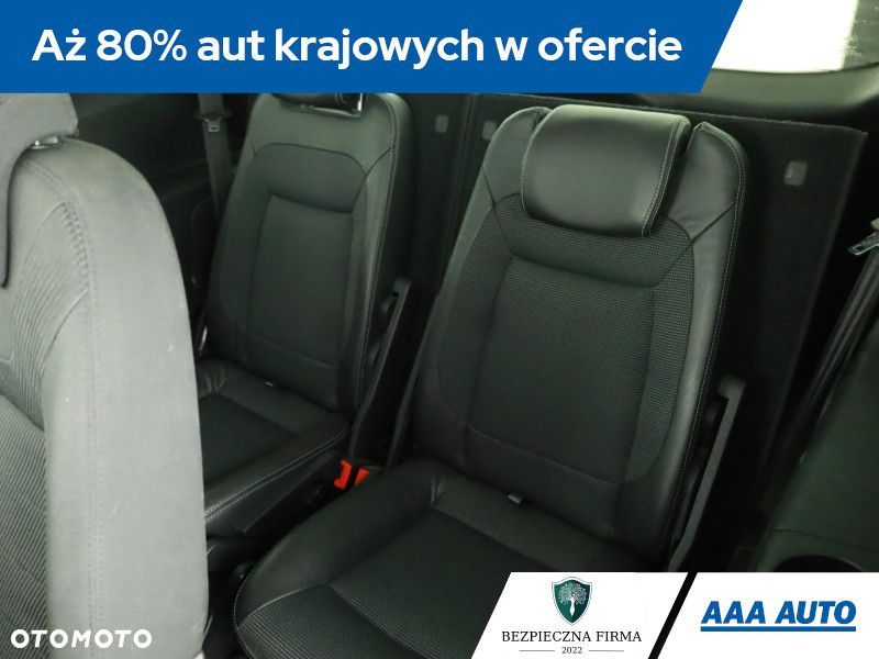 Ford S-Max - 10