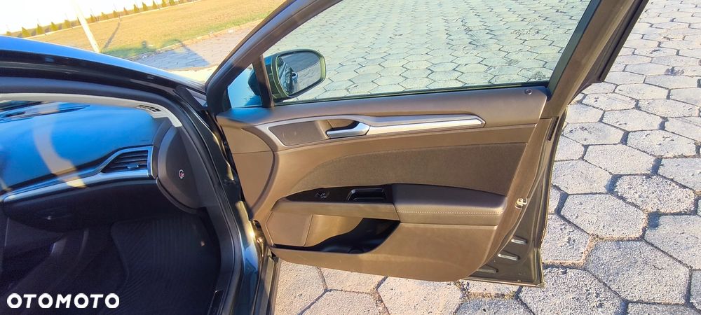 Ford Mondeo 1.5 EcoBoost Trend - 26