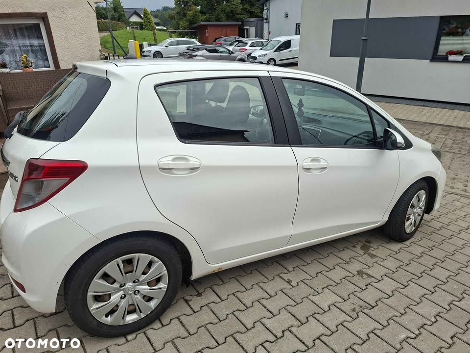 Toyota Yaris 1.0 Luna - 16