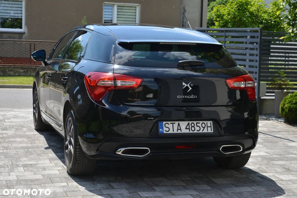 Citroën DS5 e-HDi 115 EGS6 Chic - 26