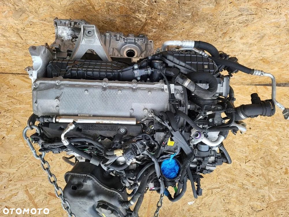 SILNIK BMW X5 G05 G06 G07 G11 4.4 L V8 2021 R - N63B44D - 1