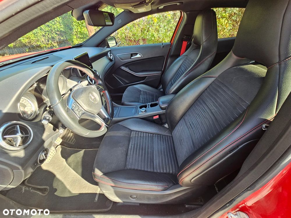 Mercedes-Benz GLA 2014