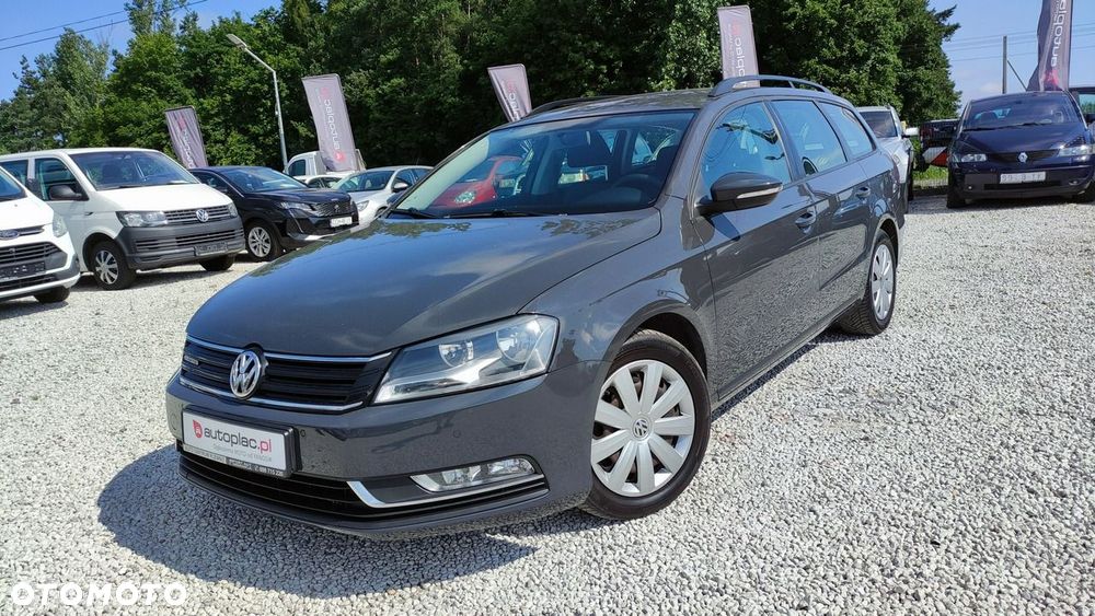 Volkswagen Passat - 10