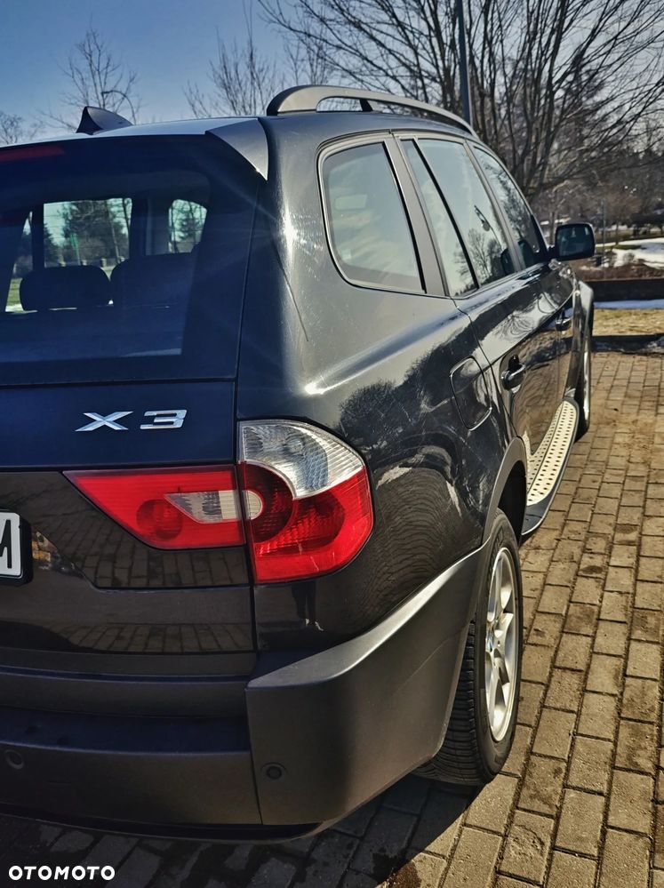 BMW X3 2.0i - 11