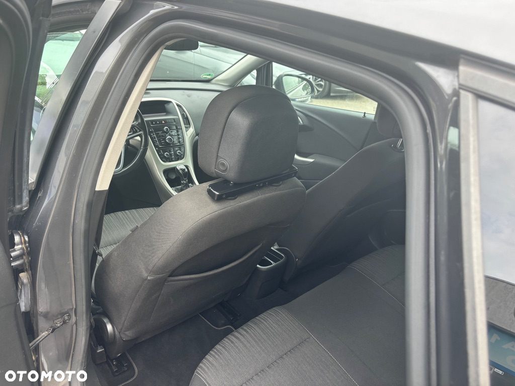 Opel Astra 1.4 Turbo Design Edition - 25
