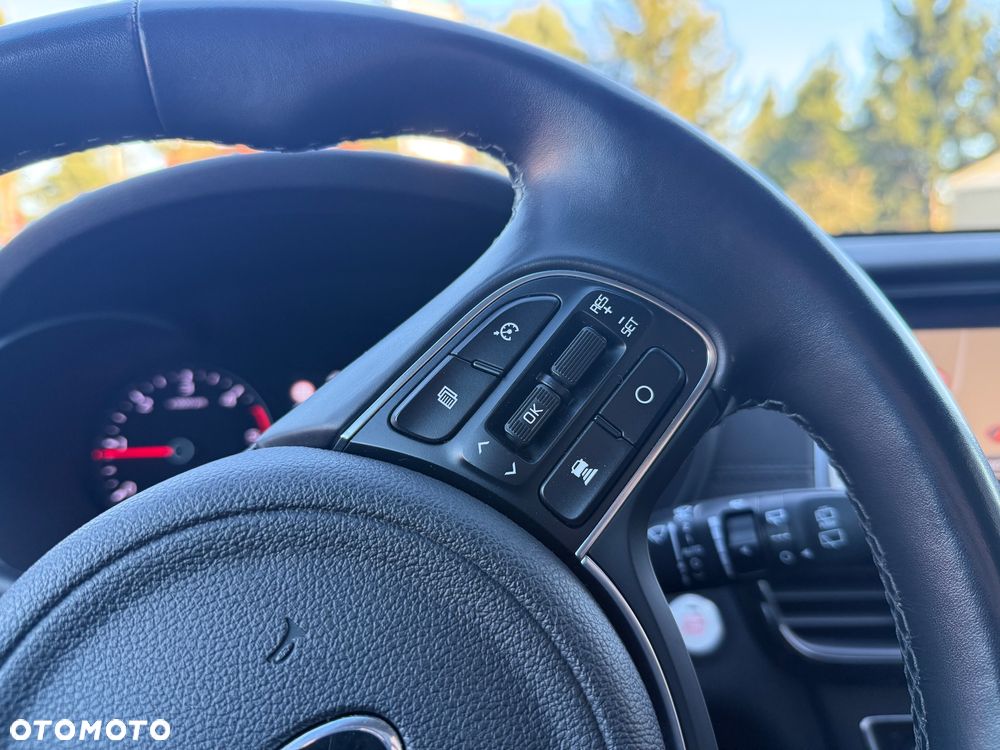 Kia Optima 1.7 CRDI XL DCT - 22