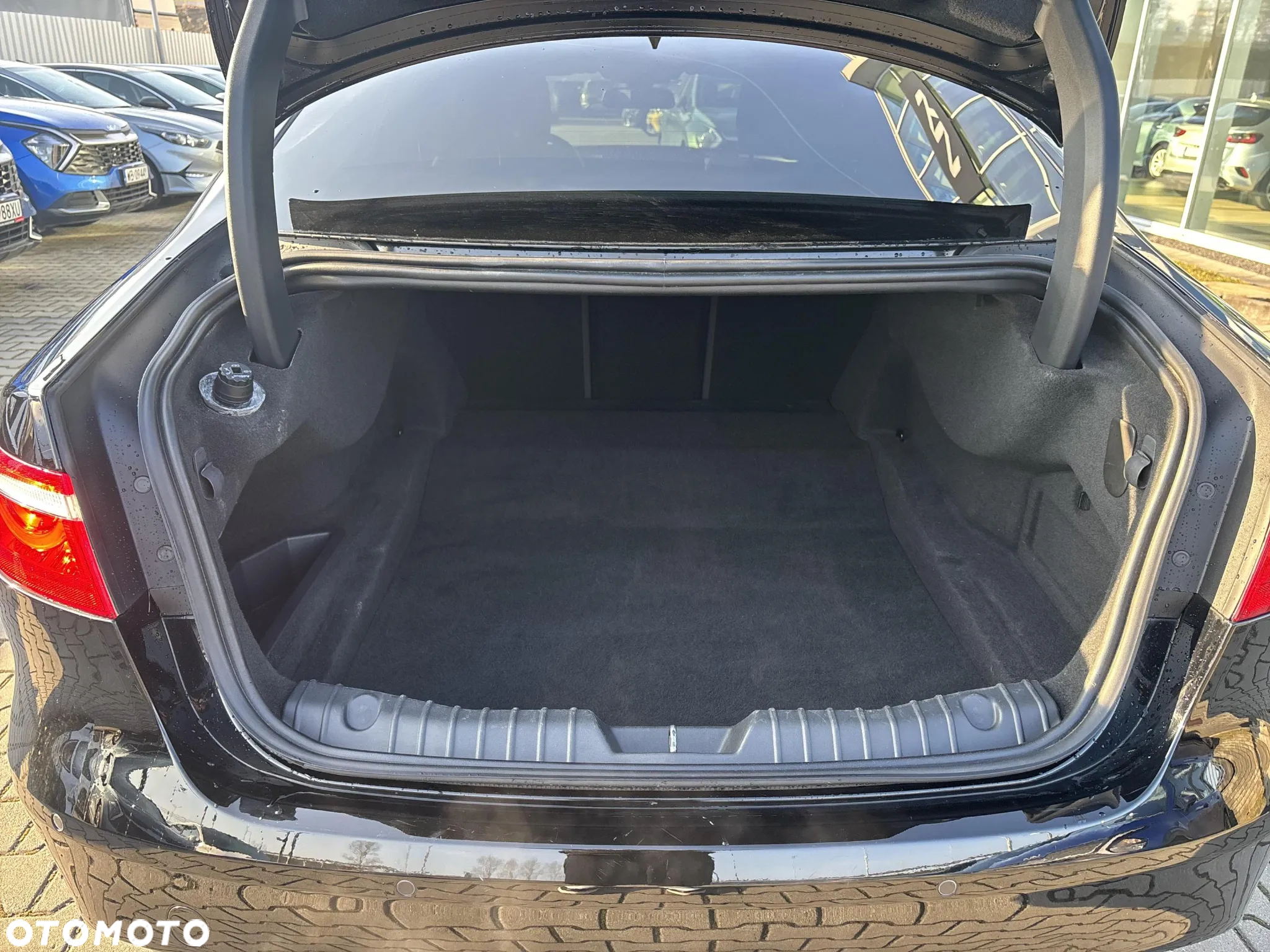 Jaguar XF 2.0 i4D R-Sport - 15