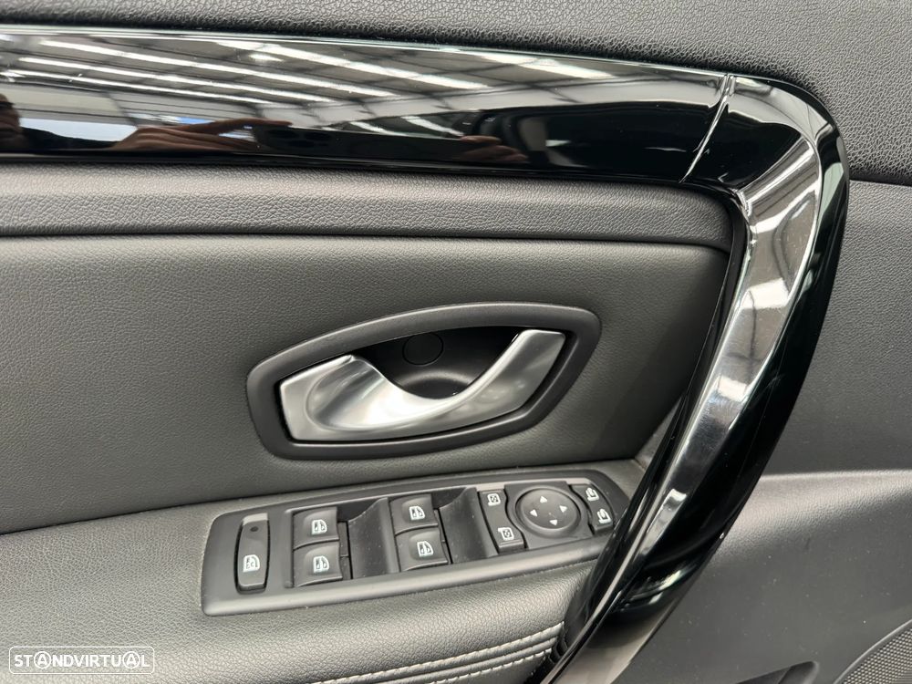 Renault Laguna ENERGY dCi 130 FAP Start & Stop Bose Edition - 16