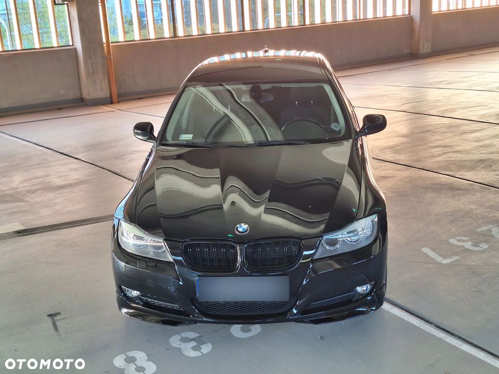 BMW Seria 3 318d DPF Edition Sport - 5