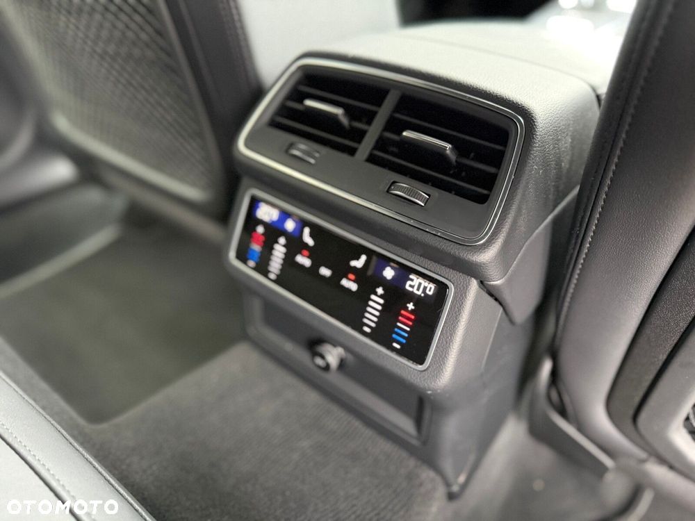 Audi S6 Avant - 15