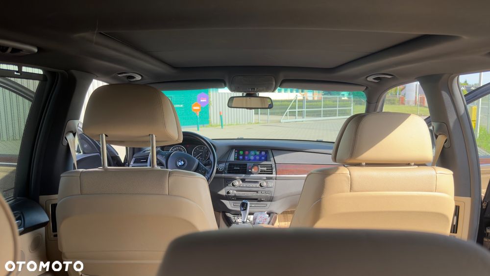 BMW X5 3.0sd xDrive - 25