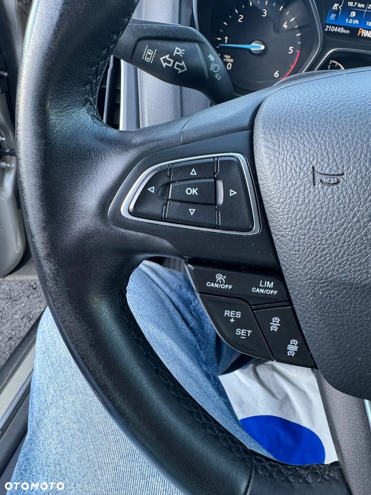 Ford Focus - 31