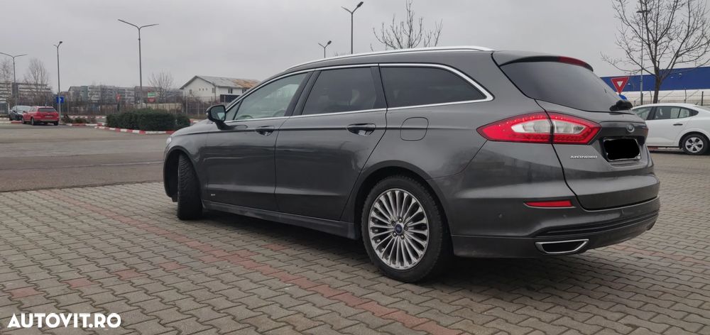 Ford Mondeo 2.0 TDCi Powershift AWD Business - 2