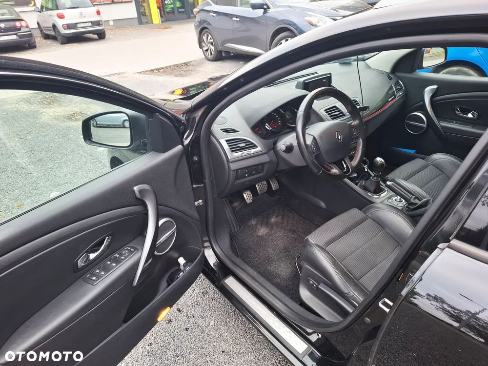 Renault Megane TCe 180 GT - 8