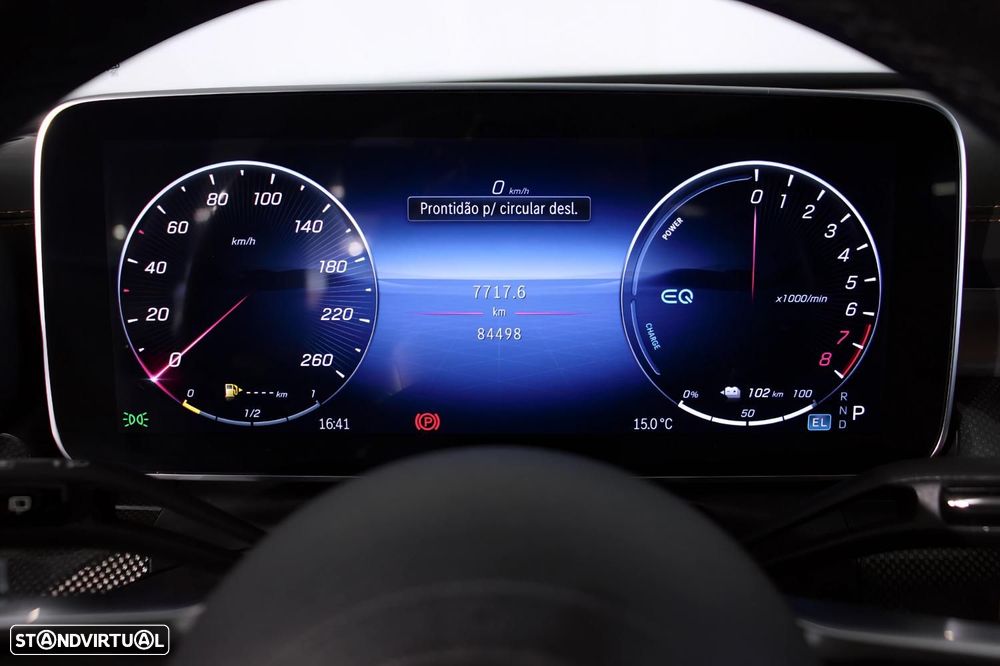 Mercedes-Benz C 300 e AMG Line - 11