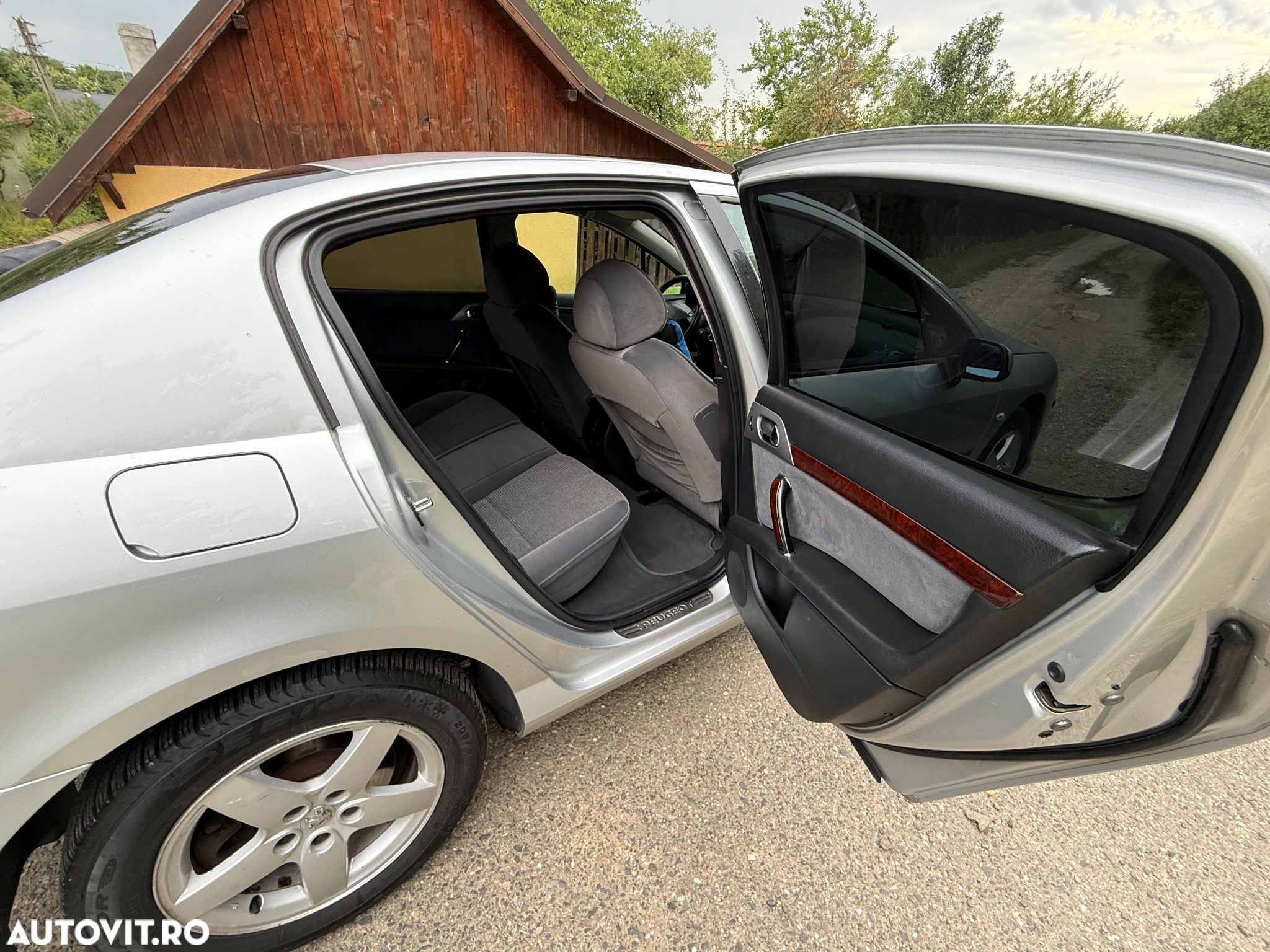 Peugeot 407 HDi 135 Automatik Business Line - 11