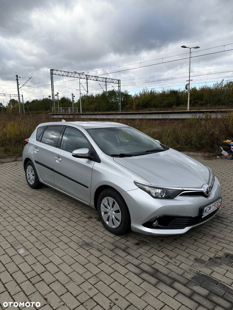 Toyota Auris 1.4 D-4D Active - 7
