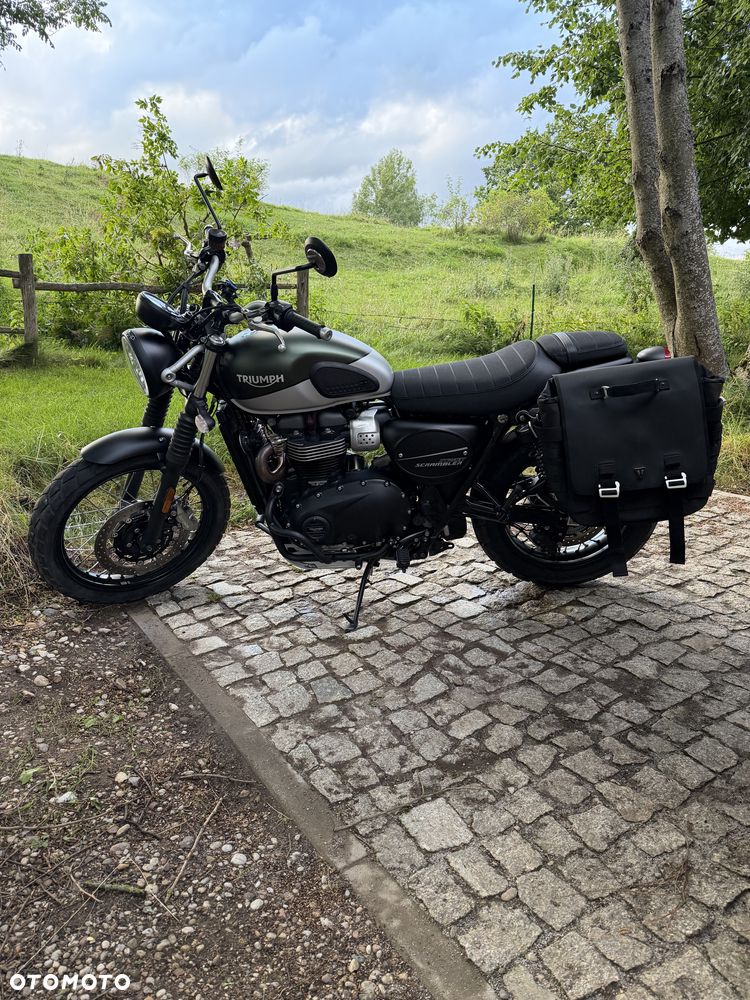 Triumph Street Scrambler - 10